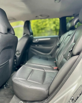 Volvo V70 cena 25000 przebieg: 277724, rok produkcji 2005 z Gliwice małe 407